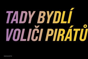 Banner Tady bydlí voliči Pirátů